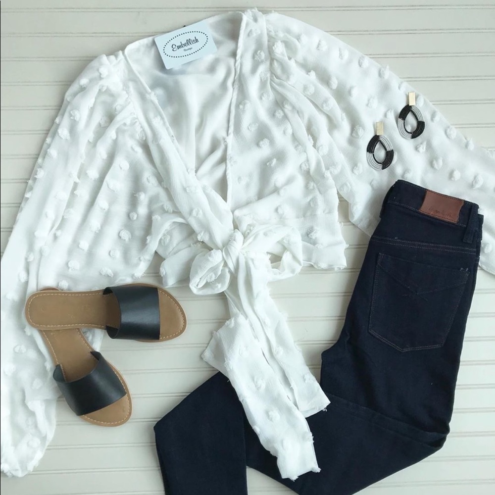 Great white wrap top!!